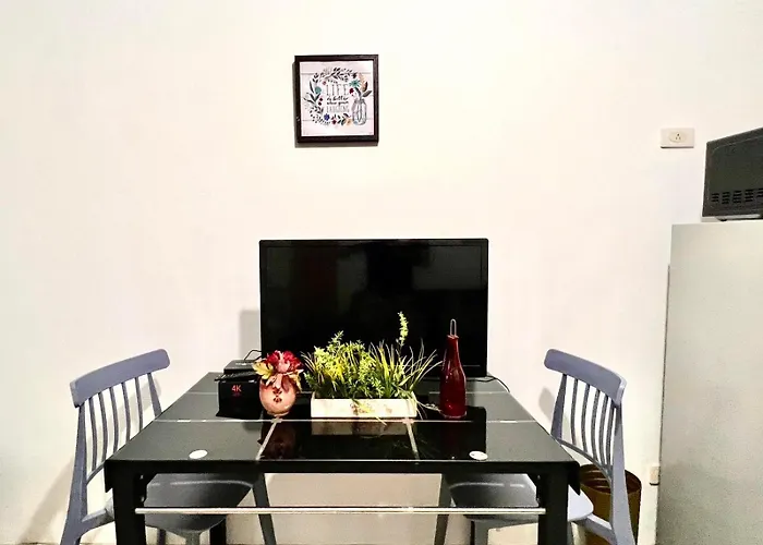Mall Of - Aseana Pasay Cheap Apartment *