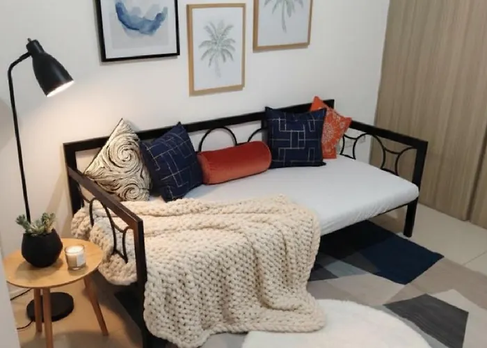 Mall Of - Aseana Pasay Cheap Apartment *