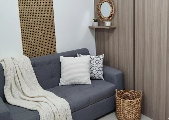 Apartment Mall Of - Aseana Pasay Cheap