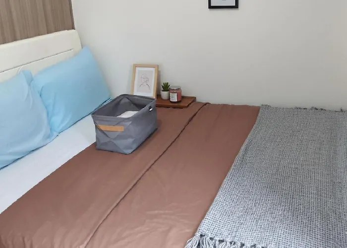 Mall Of - Aseana Pasay Cheap Apartment *